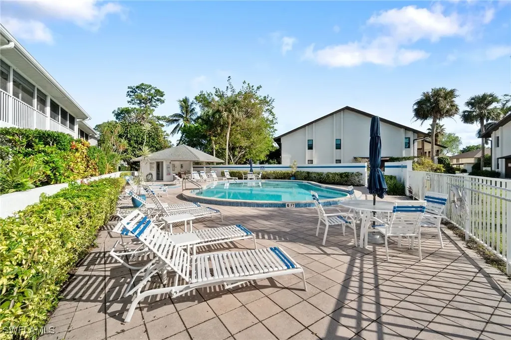 800 Misty Pines Circle Naples FL 34105