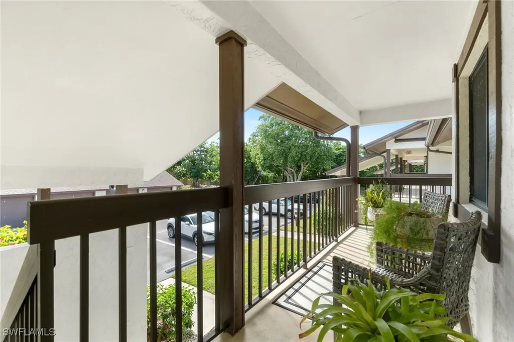 800 Misty Pines Circle Naples FL 34105