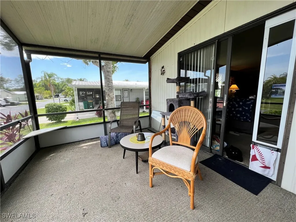 251 Loon Lane Naples FL 34114