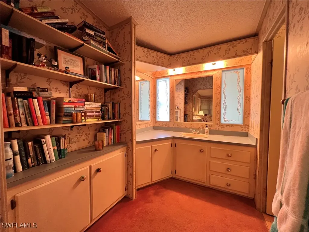 251 Loon Lane Naples FL 34114