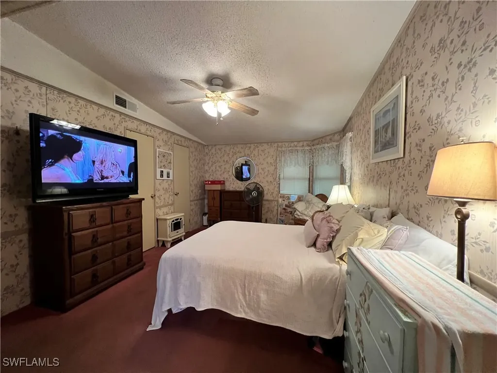 251 Loon Lane Naples FL 34114