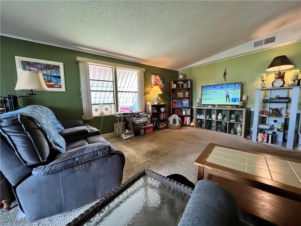 251 Loon Lane Naples FL 34114