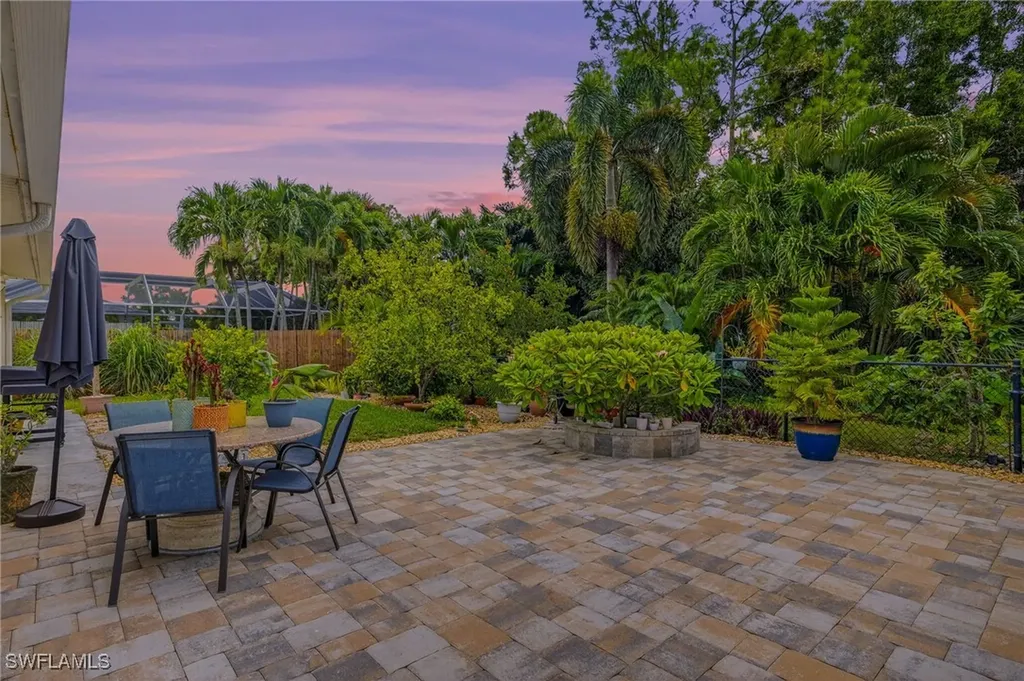 11610 Red Hibiscus Drive Bonita Springs FL 34135