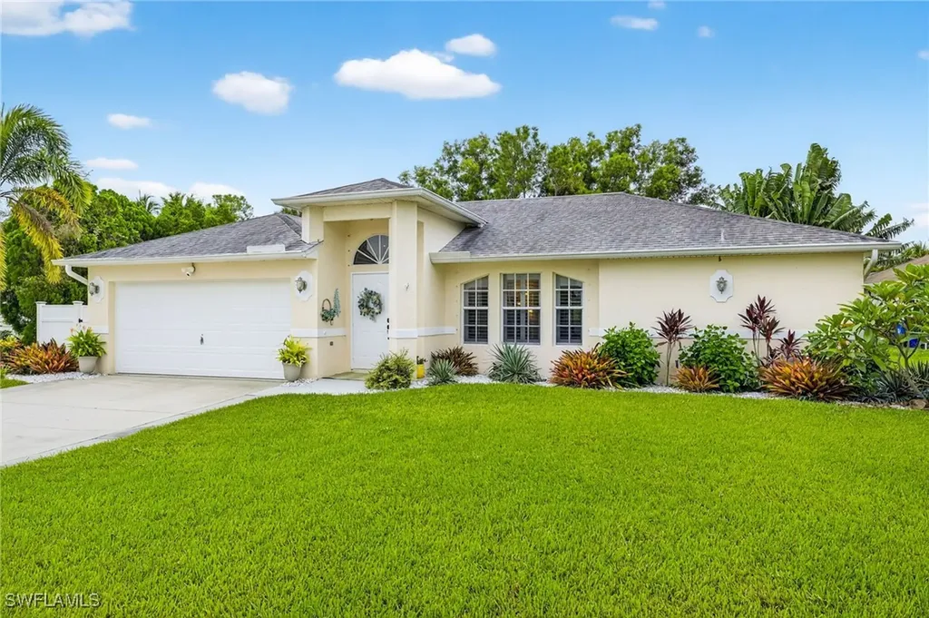 11610 Red Hibiscus Drive Bonita Springs FL 34135