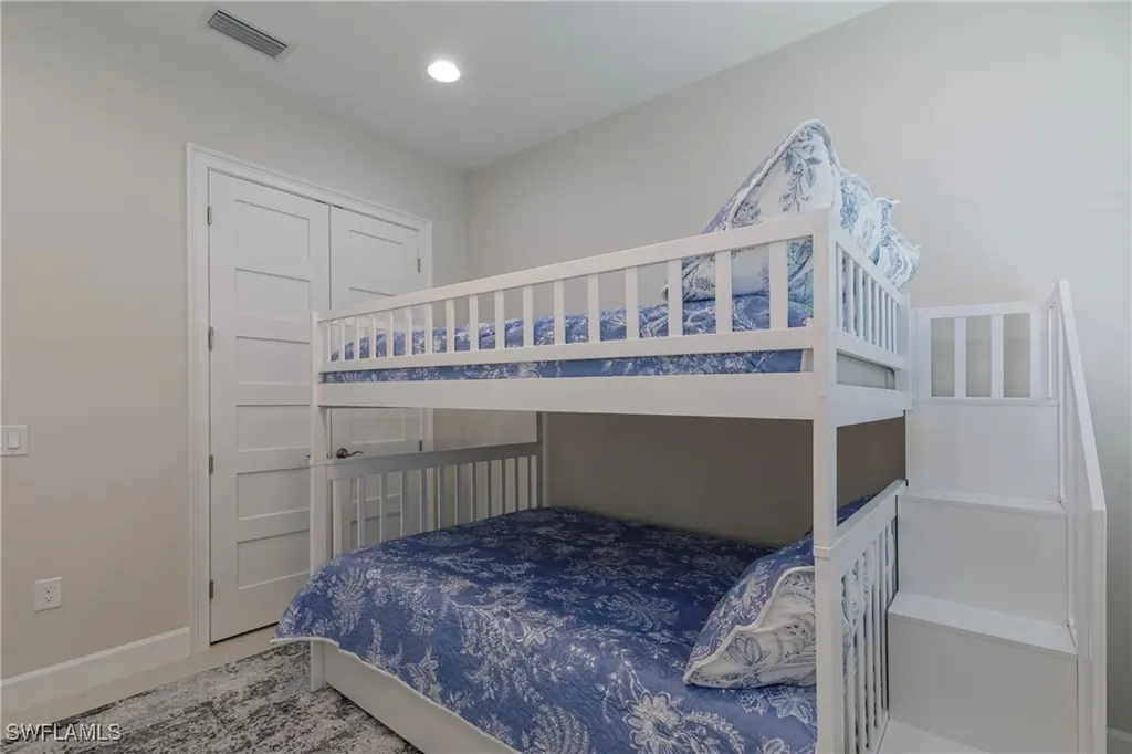 8909 Yucatan Court Naples FL 34112