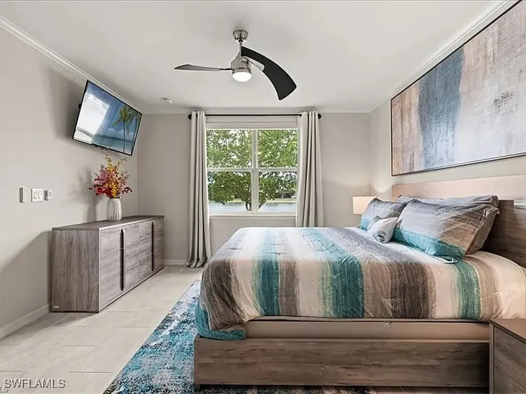 14672 Edgewater Circle Naples FL 34114