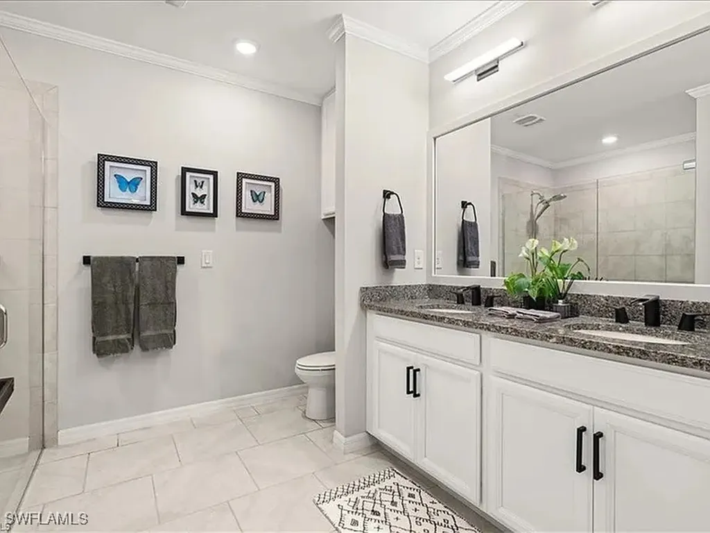 14672 Edgewater Circle Naples FL 34114
