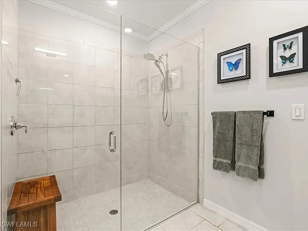 14672 Edgewater Circle Naples FL 34114