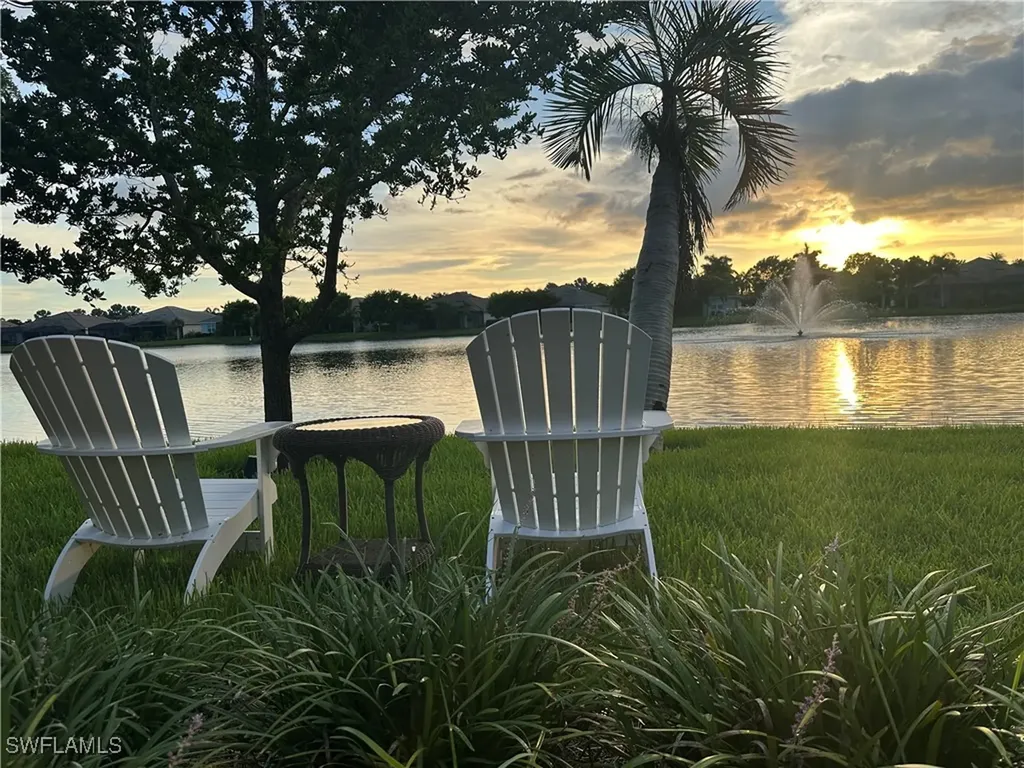 14672 Edgewater Circle Naples FL 34114