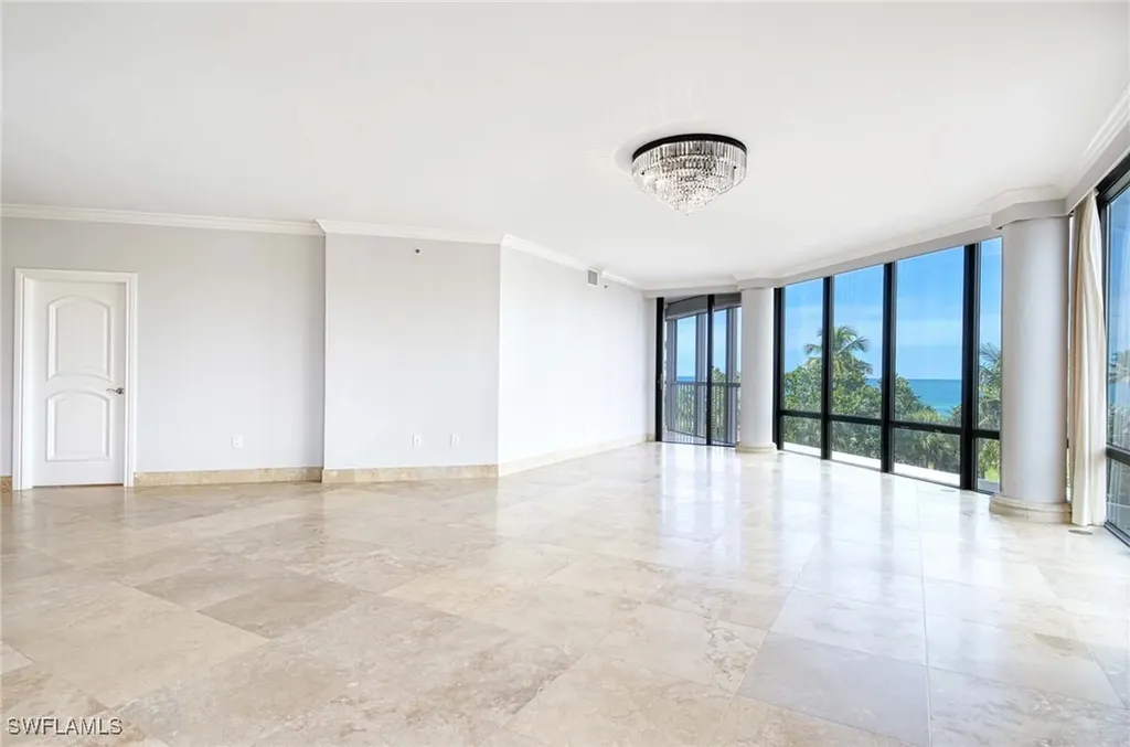 4951 Gulf Shore Boulevard N Naples FL 34103