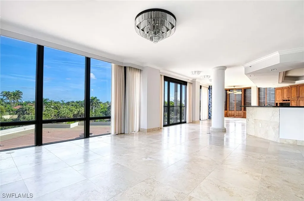 4951 Gulf Shore Boulevard N Naples FL 34103