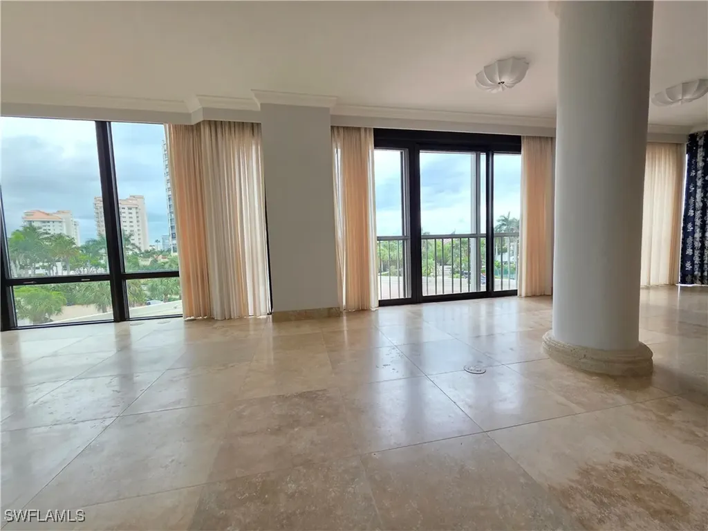 4951 Gulf Shore Boulevard N Naples FL 34103