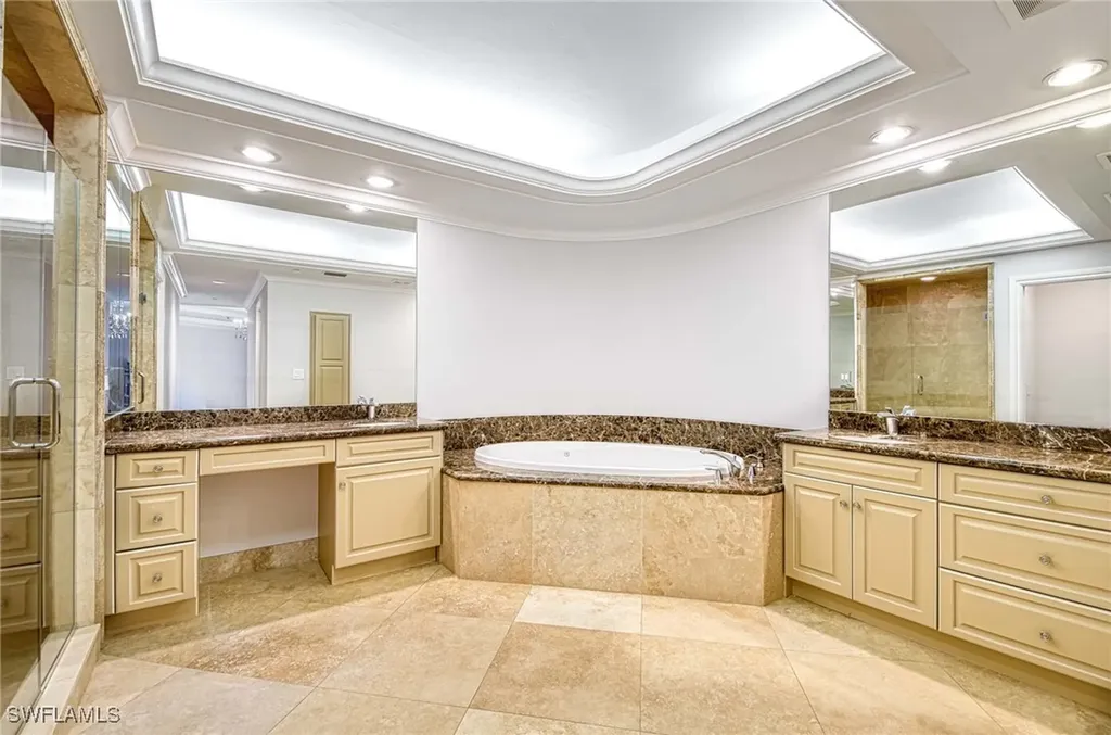 4951 Gulf Shore Boulevard N Naples FL 34103