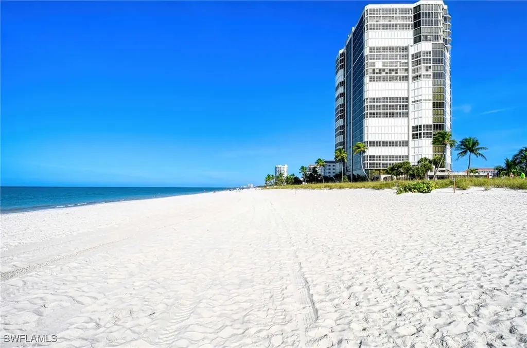 4951 Gulf Shore Boulevard N Naples FL 34103