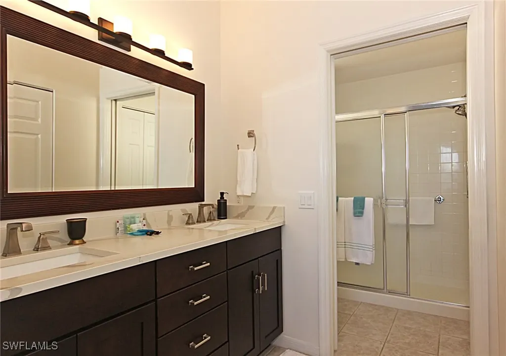 3380 Crown Pointe Boulevard W Naples FL 34112