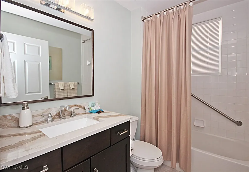 3380 Crown Pointe Boulevard W Naples FL 34112