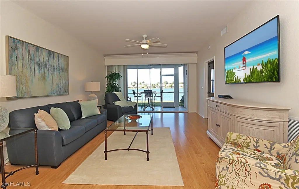 3380 Crown Pointe Boulevard W Naples FL 34112