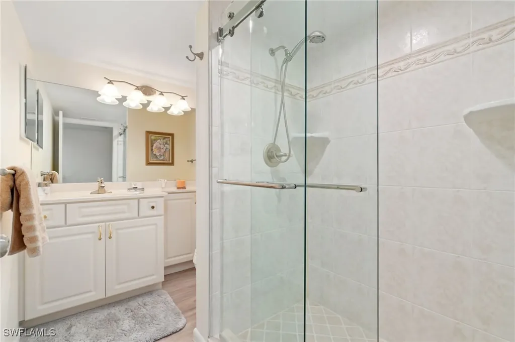 425 Wildwood Lane Naples FL 34105