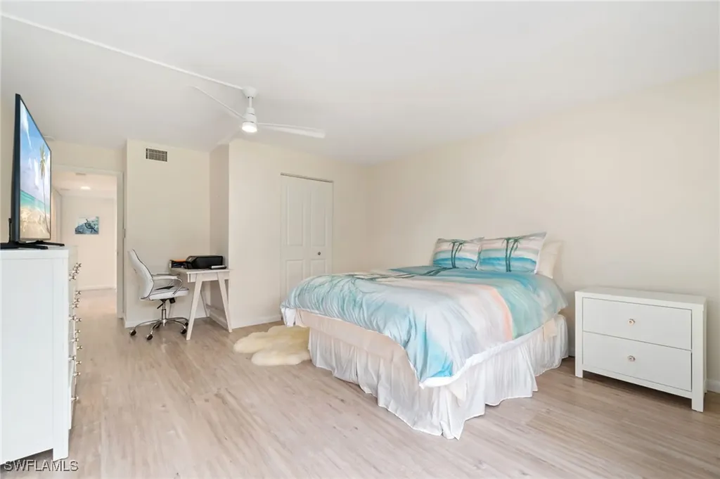 425 Wildwood Lane Naples FL 34105