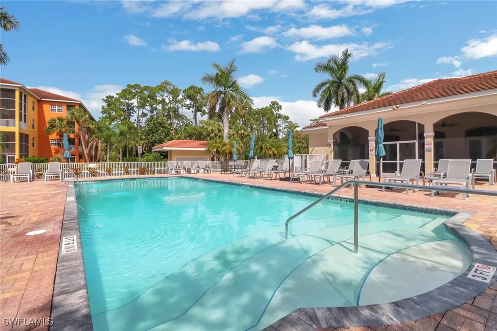4430 Botanical Place Circle Naples FL 34112