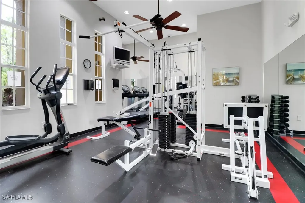 4430 Botanical Place Circle Naples FL 34112