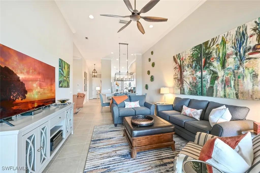 9389 Pocida Court Naples FL 34119