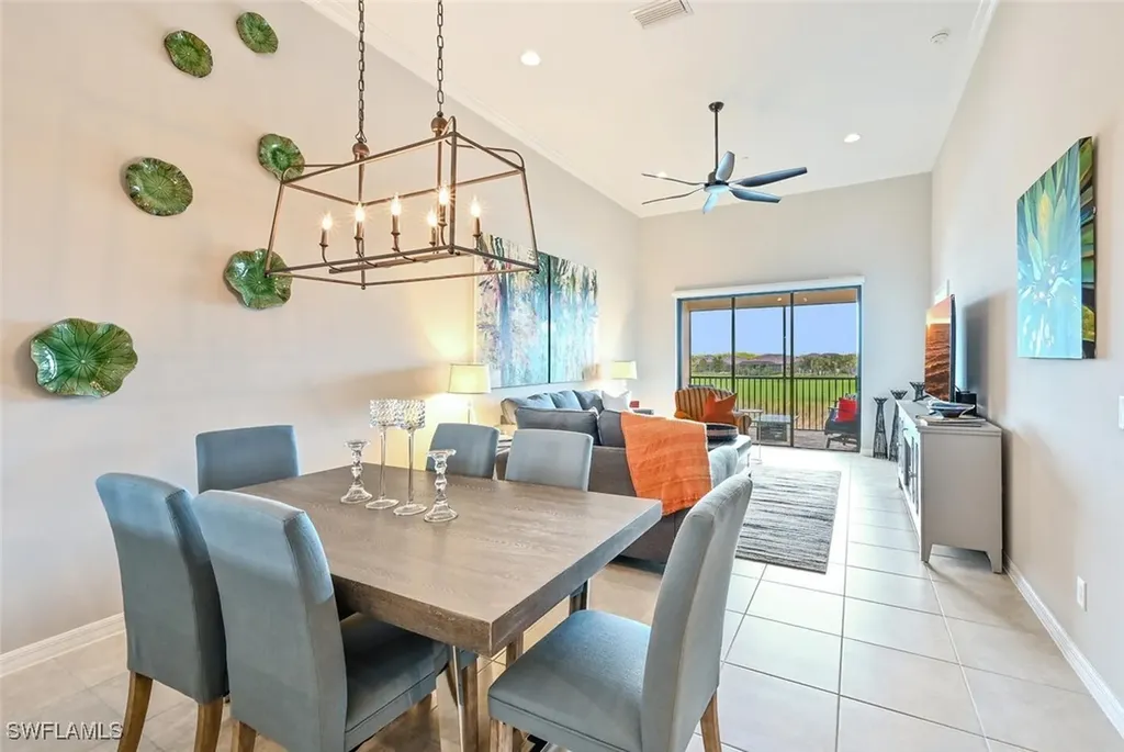 9389 Pocida Court Naples FL 34119
