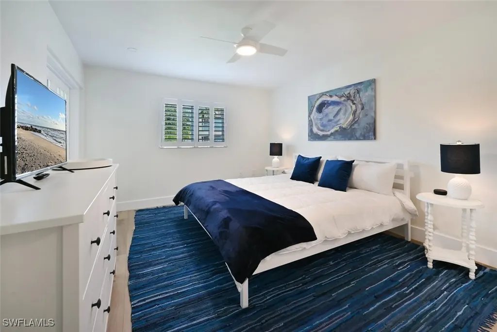 250 7th Avenue S Naples FL 34102