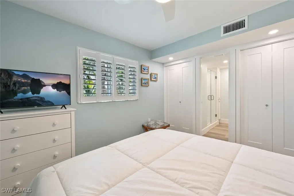 250 7th Avenue S Naples FL 34102
