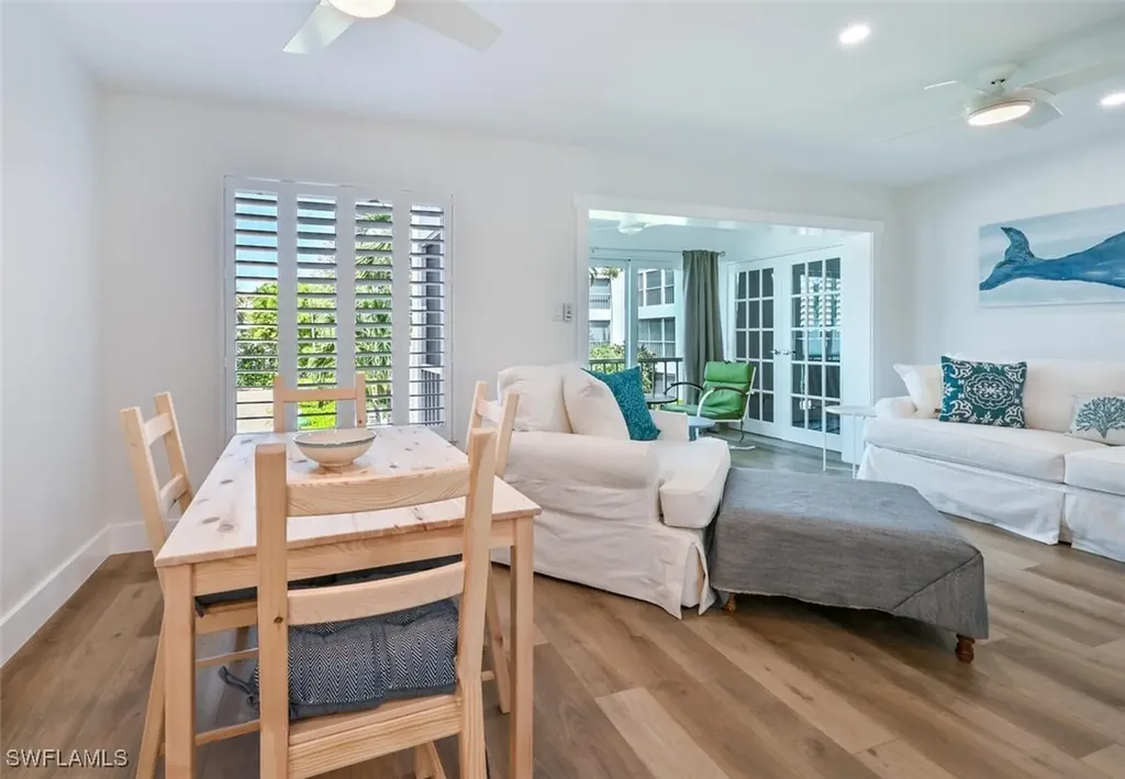 250 7th Avenue S Naples FL 34102