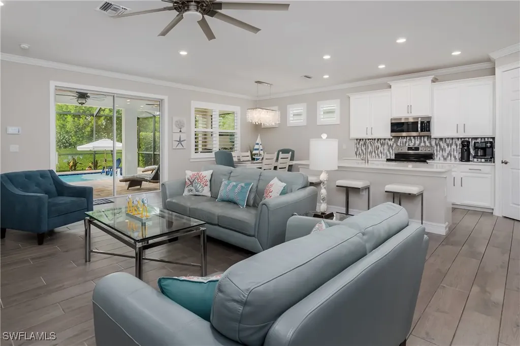 14486 Stern Way Naples FL 34114