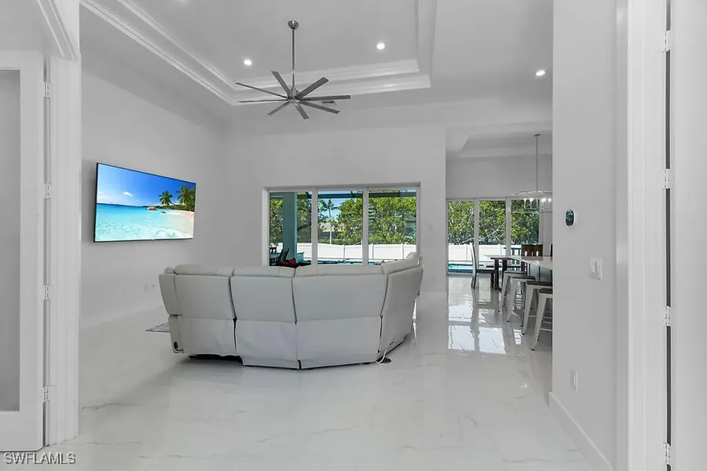 108 Gulfstream Street Marco Island FL 34145