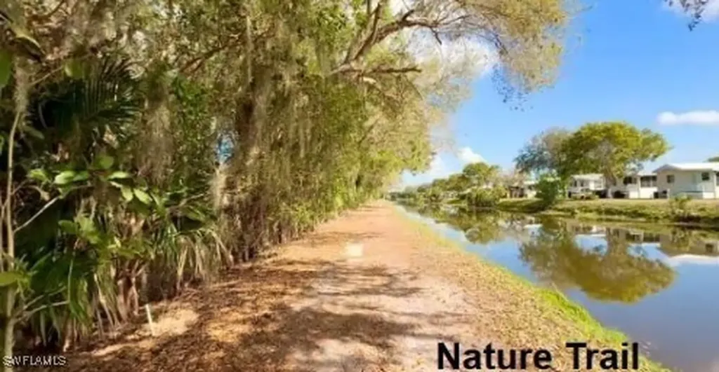 548 Cheetah Drive Naples FL 34114
