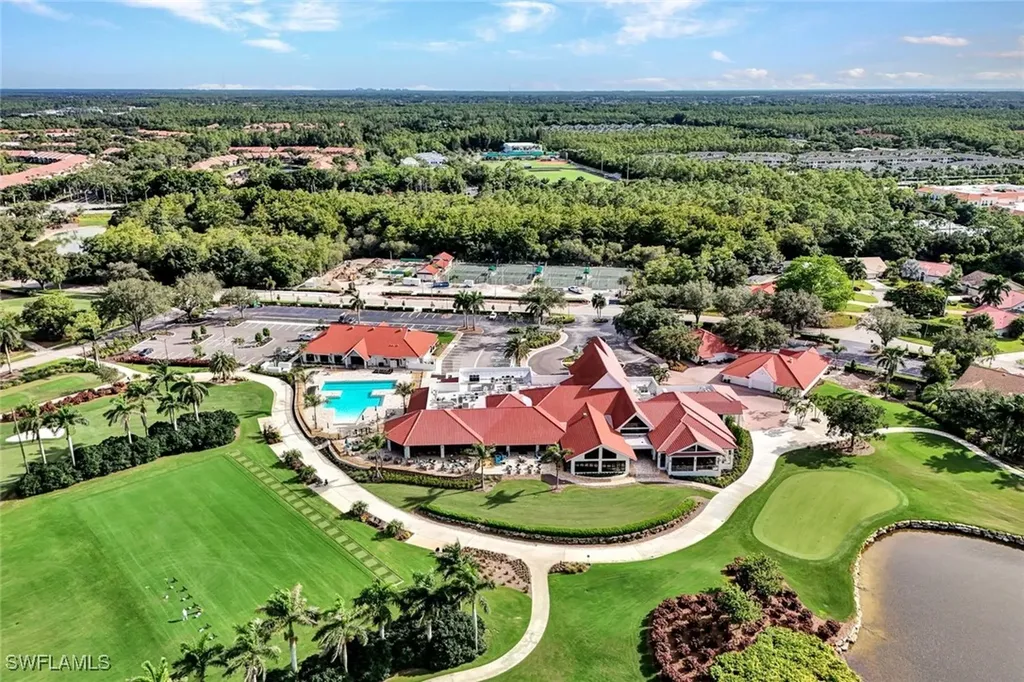 7360 Glenmoor Lane Naples FL 34104