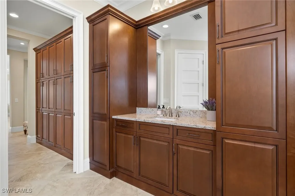 5078 Andros Drive Naples FL 34113