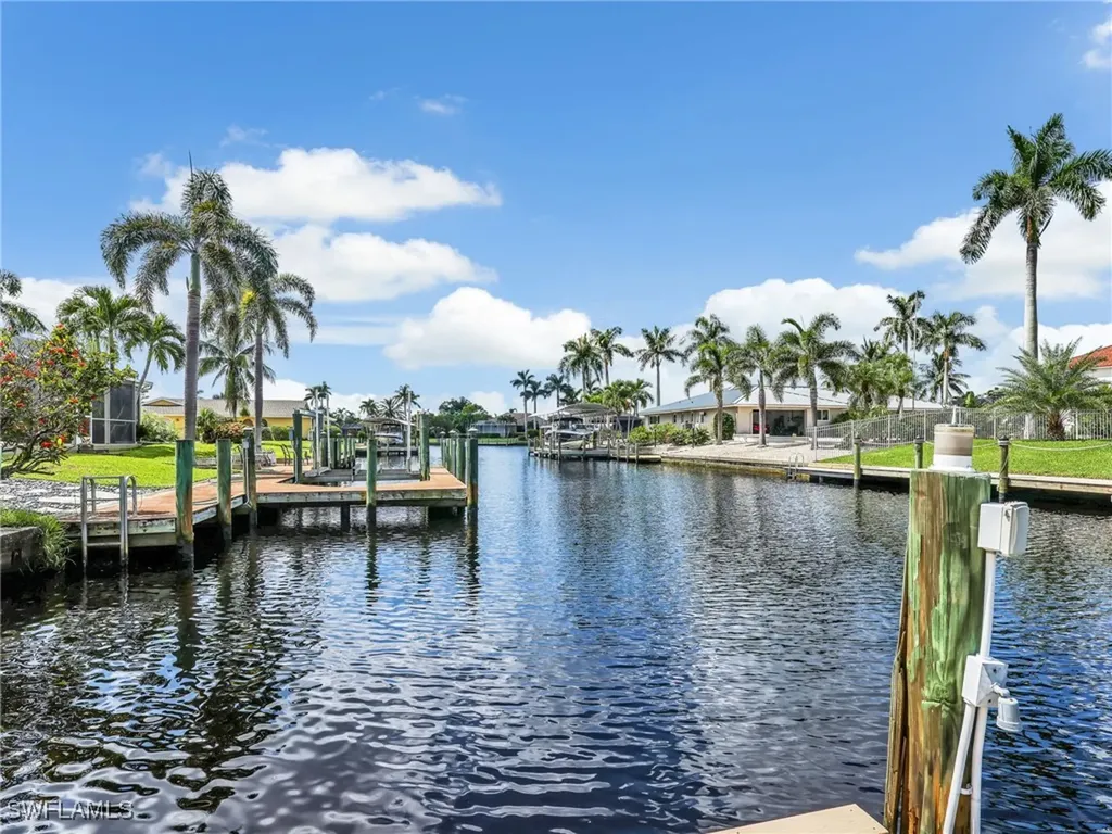 5622 Deauville Court Cape Coral FL 33904