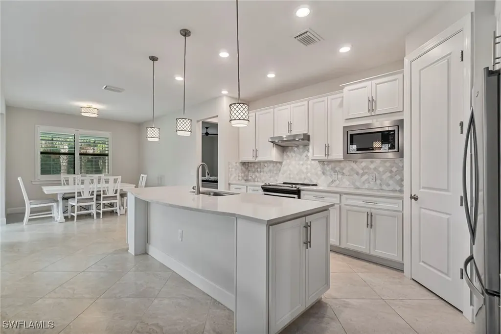 16495 Windsor Way Alva FL 33920