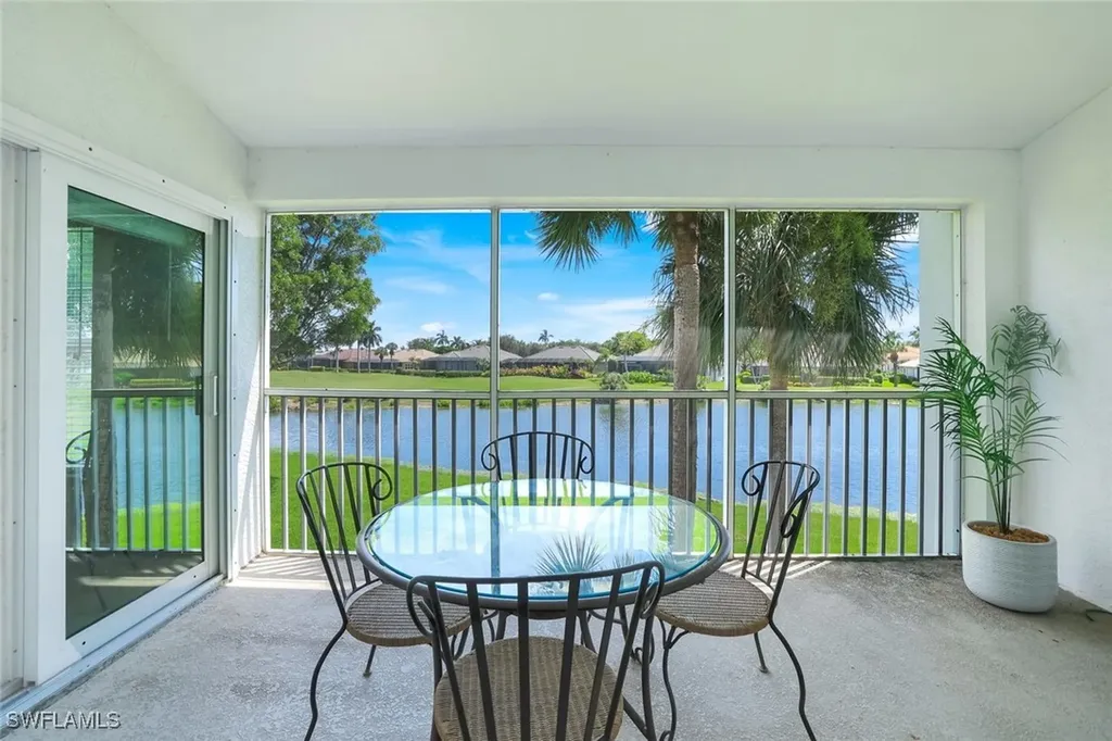 Naples FL, 5959 Sand Wedge Lane, Unit 406