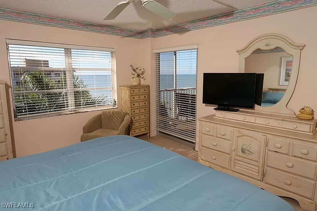 3443 Gulf Shore Boulevard N Naples FL 34103