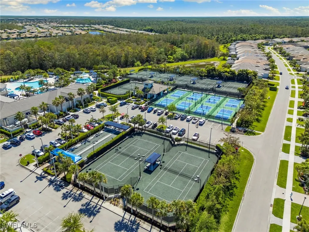 28433 Abruzzo Drive Bonita Springs FL 34135