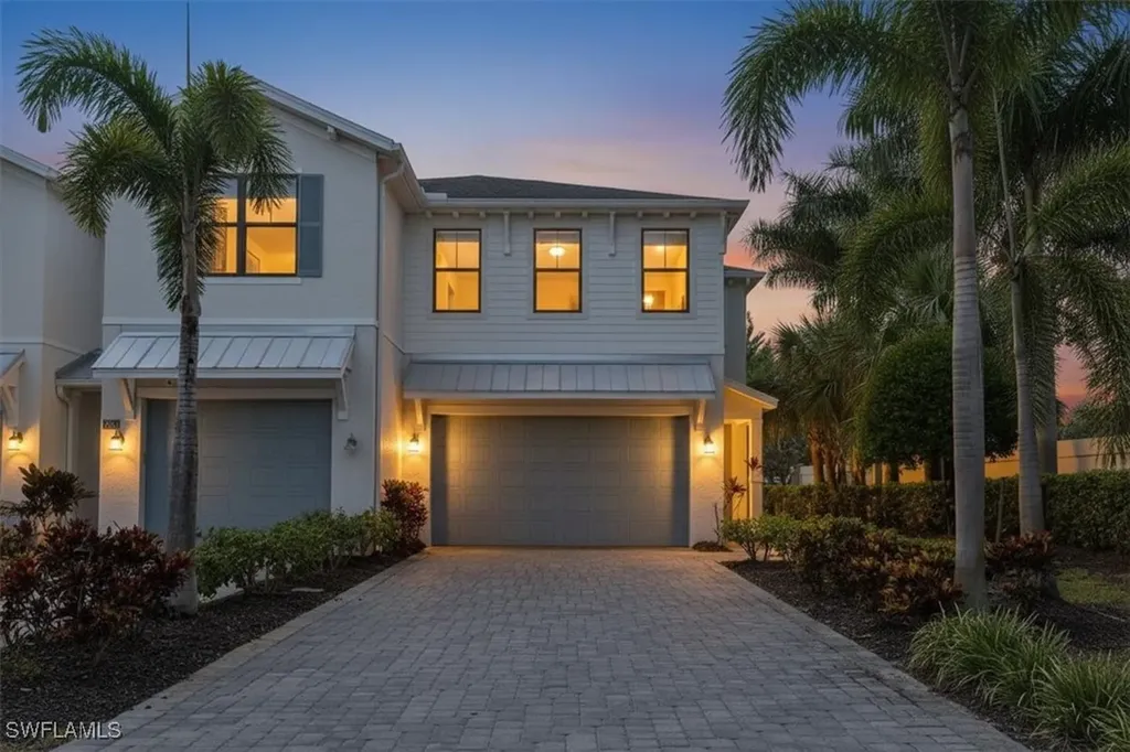12940 Pembroke Drive Naples FL 34105