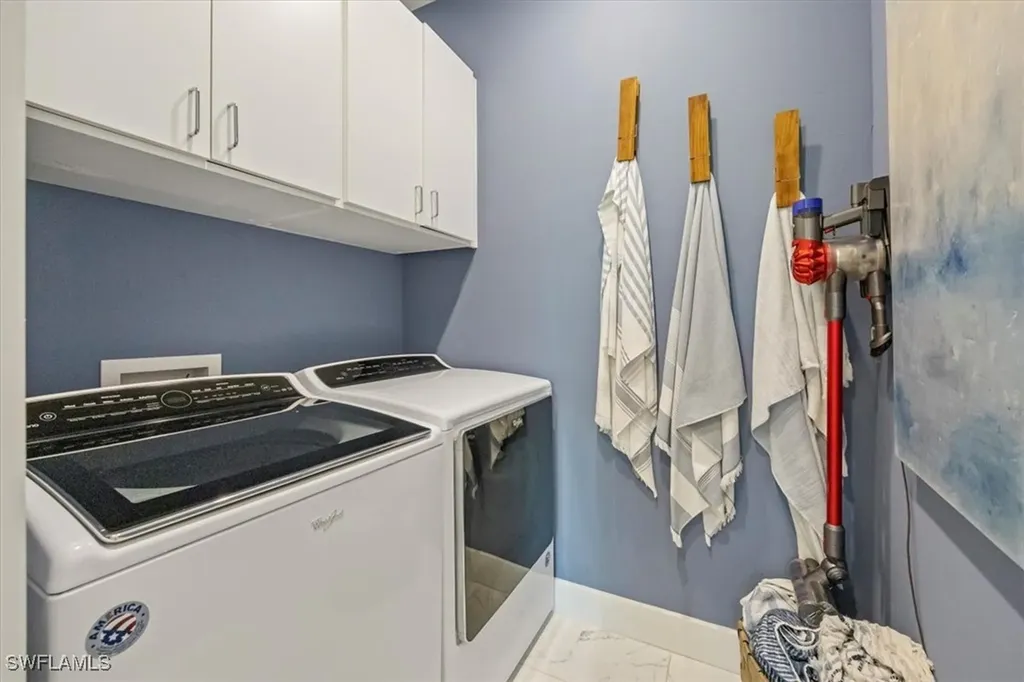 12940 Pembroke Drive Naples FL 34105