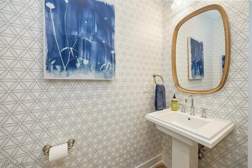 12940 Pembroke Drive Naples FL 34105