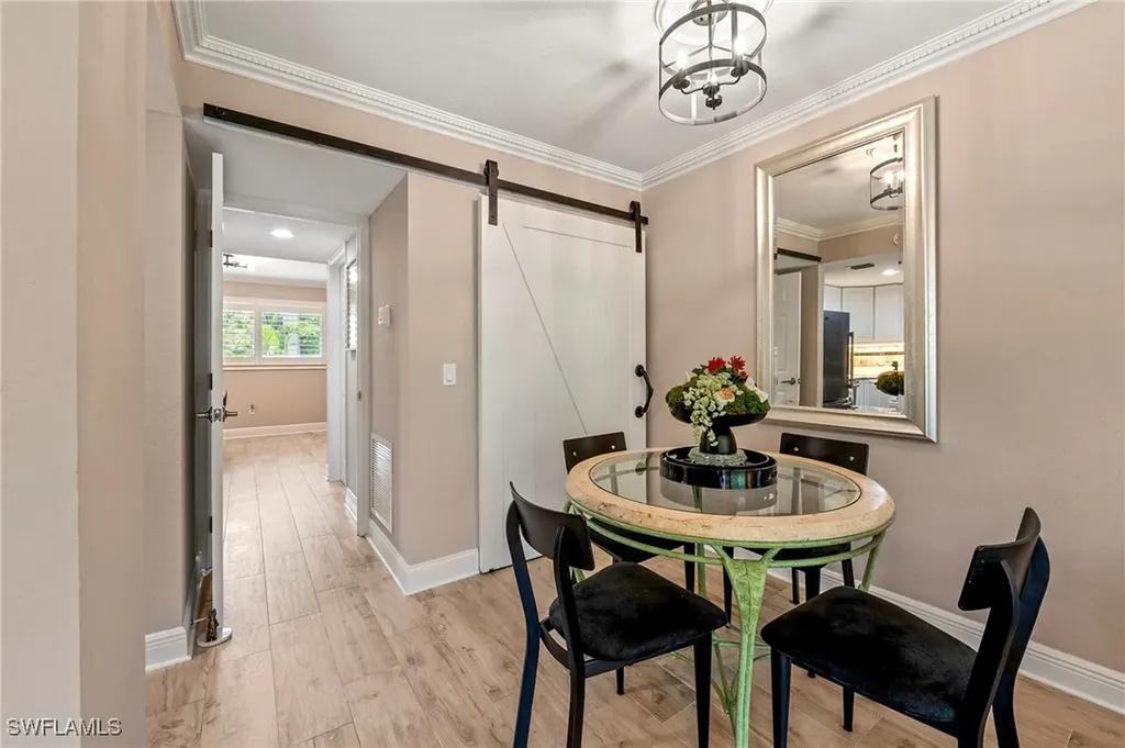950 7th Avenue S Naples FL 34102