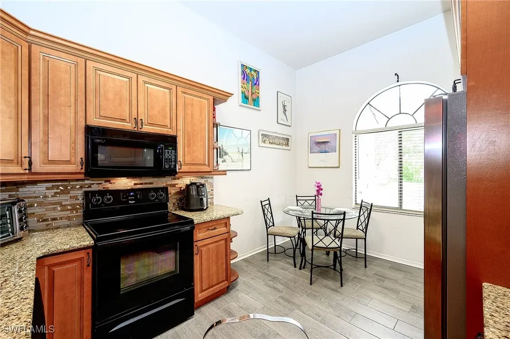 559 Beachwalk Circle Naples FL 34108