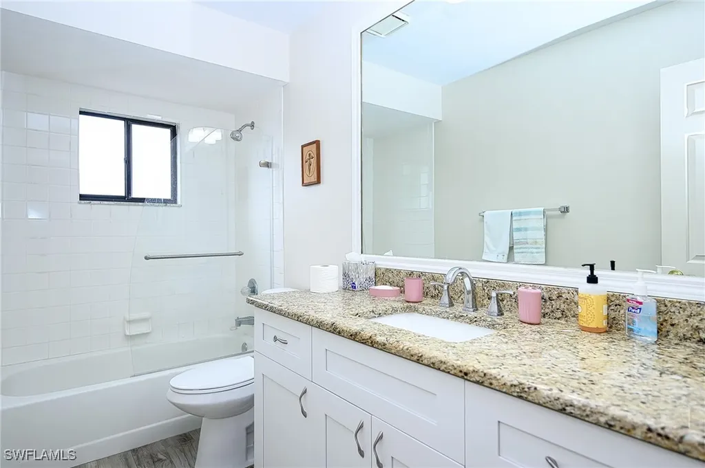 559 Beachwalk Circle Naples FL 34108