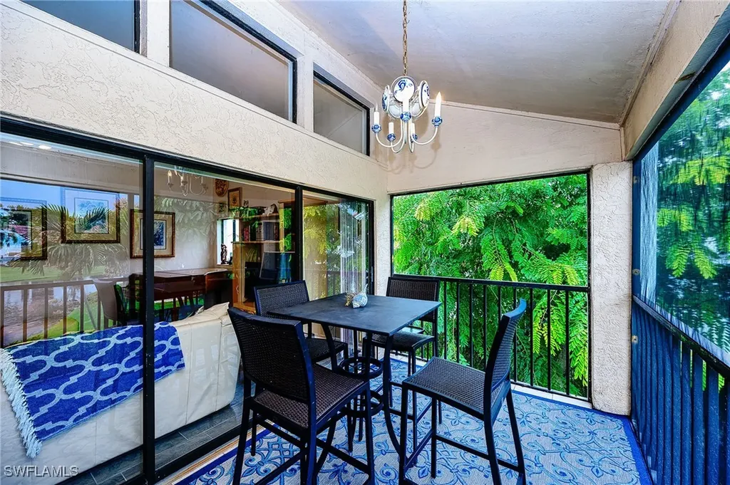 559 Beachwalk Circle Naples FL 34108