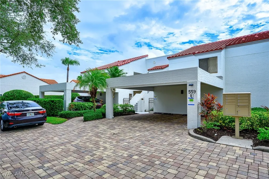 559 Beachwalk Circle Naples FL 34108