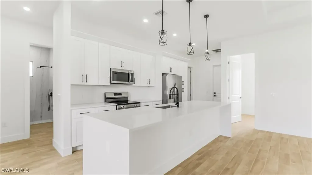 1417 NE 17th Avenue Cape Coral FL 33909