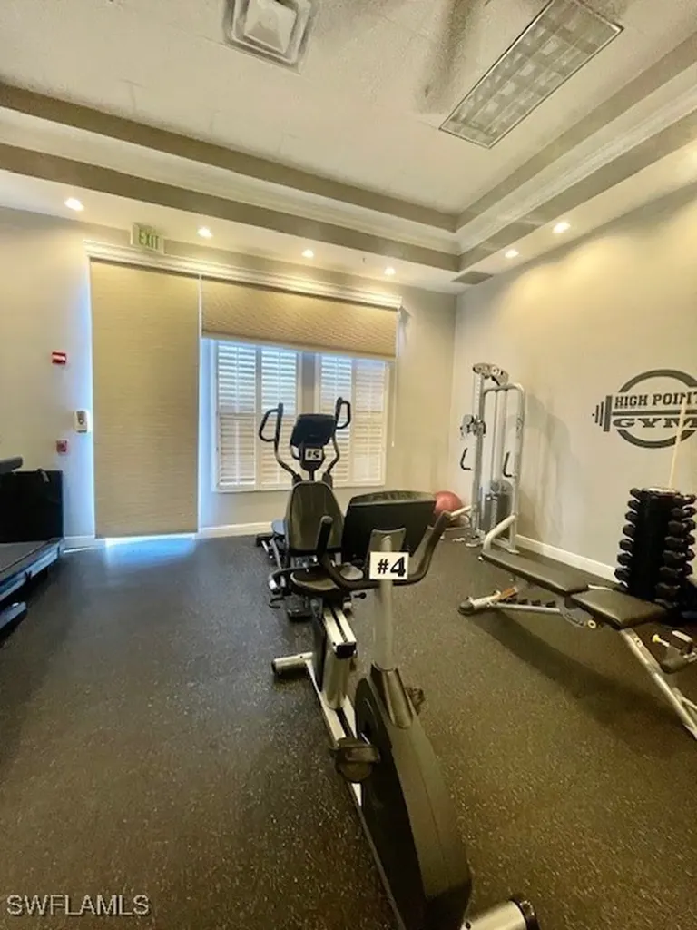 9 High Point Circle N Naples FL 34103